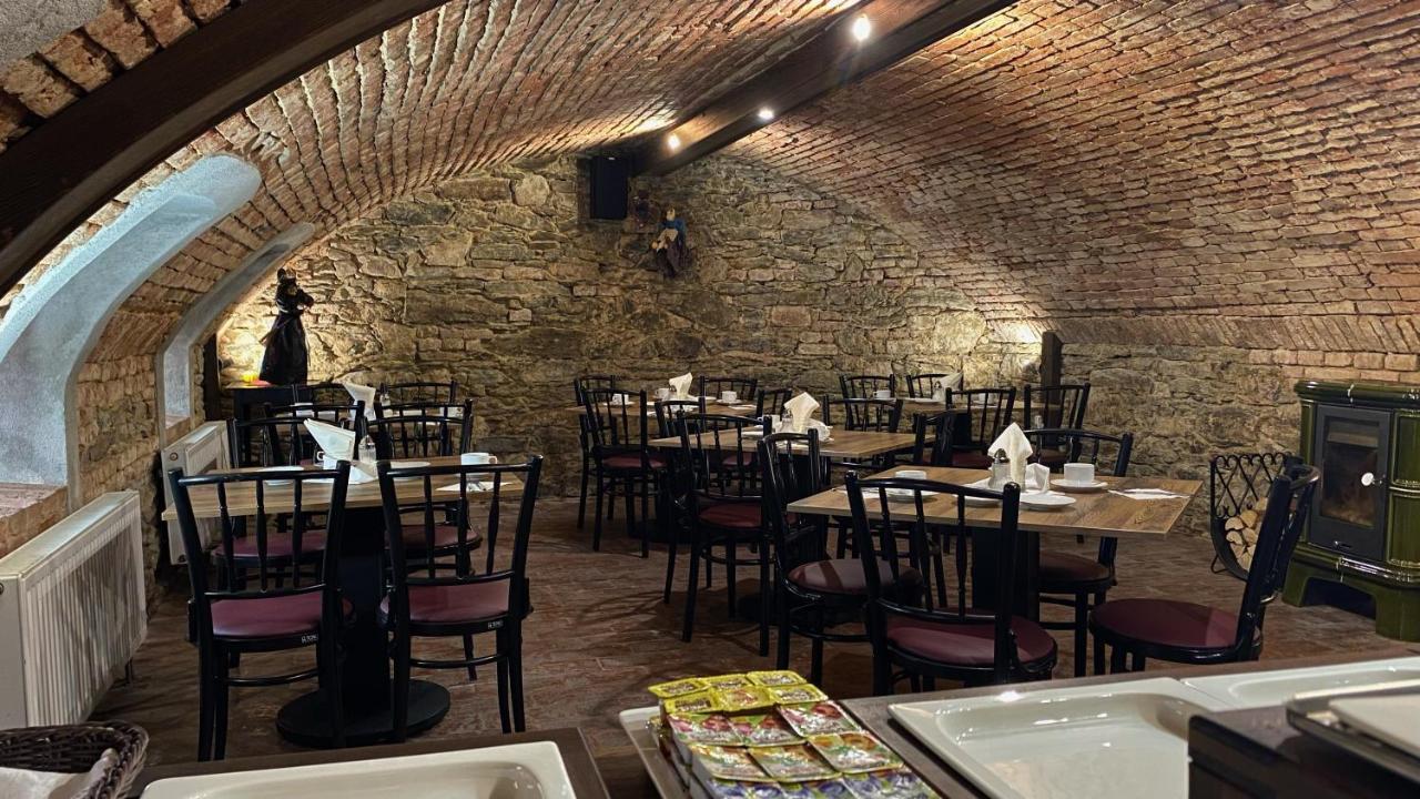 Pension Falko Český Krumlov Esterno foto