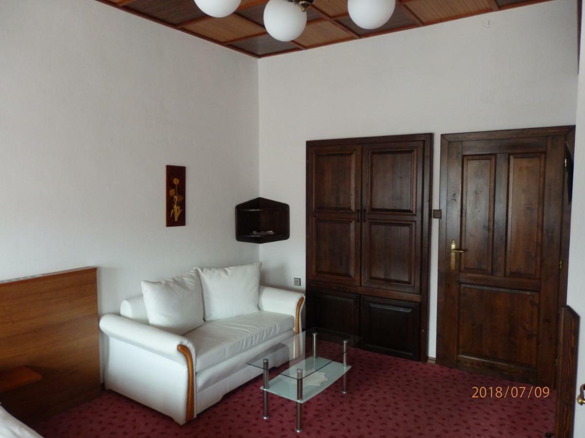 Pension Falko Český Krumlov Esterno foto
